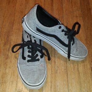Boys Van's sneaker